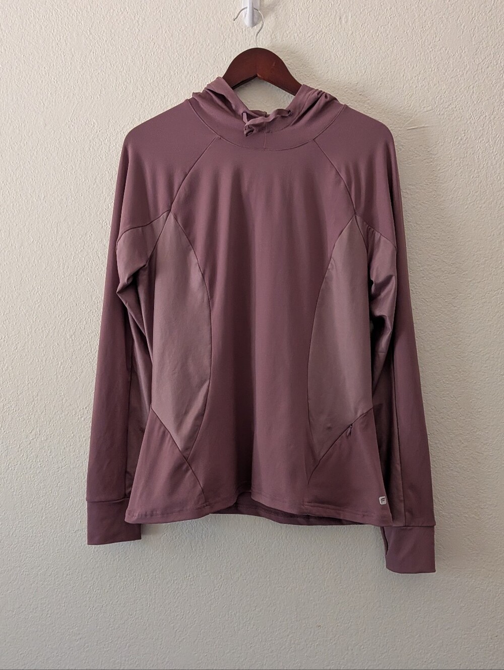 Fabletics Alecia Pullover Hoodie Athletic Fitted Top Mauve Rouge Pink Sz XL